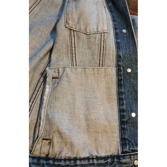 Gap 1969 Distressed Denim Women's Jean Jacket Medium Blue Wash Size Med - Picture 6 of 11